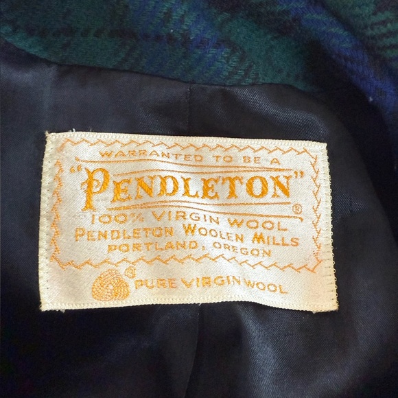 Pendleton Vintage 100% Virgin Wool Plaid Cape Coat - Picture 10 of 10